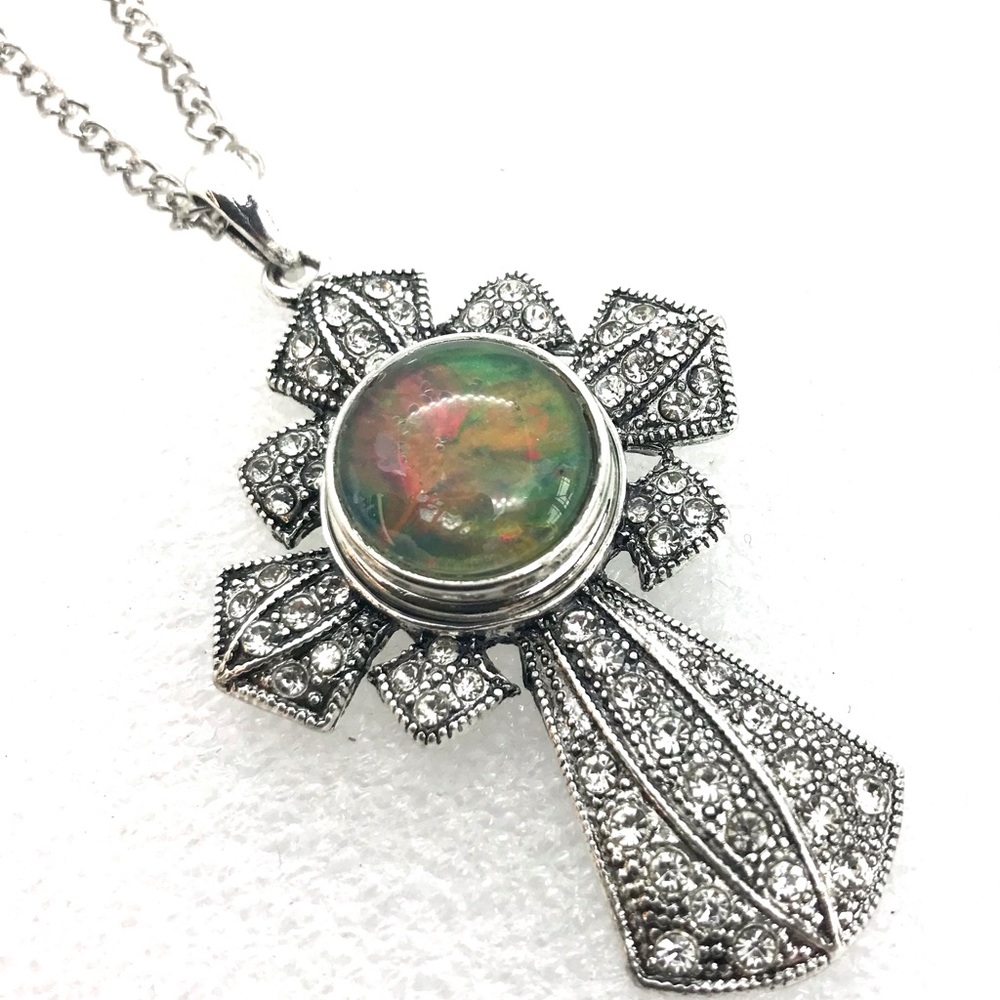 Cross Necklace handmade 20mm Snap Jewelry SN20